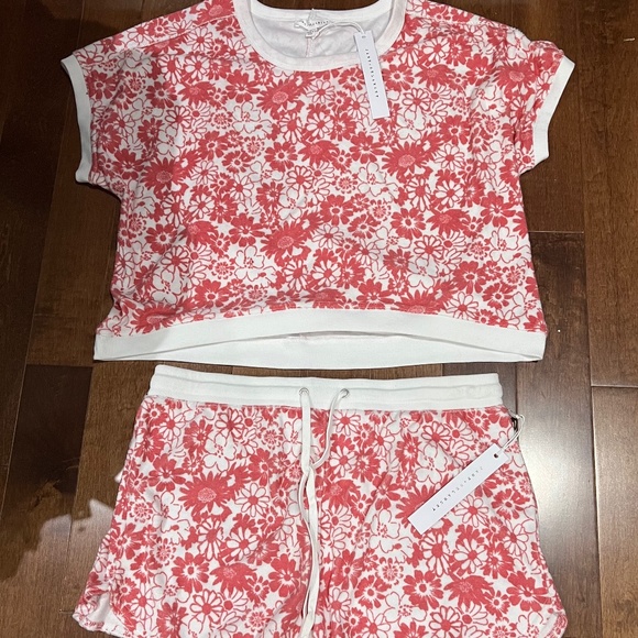 Jane & Delancey terry cloth shorts and t set - Picture 1 of 5